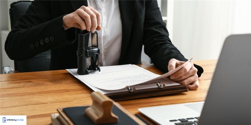 Traditional Notary Services in Illinois